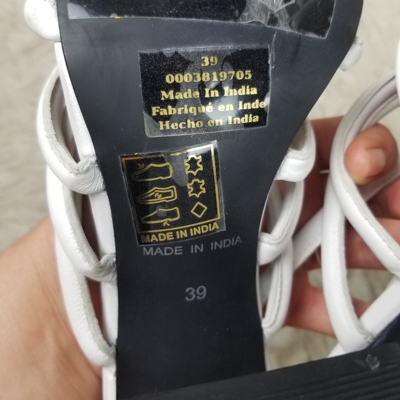 FREE PEOPLE Strappy Cage Style Chunky Heel Sandals White Leather 39** - Picture 9 of 15